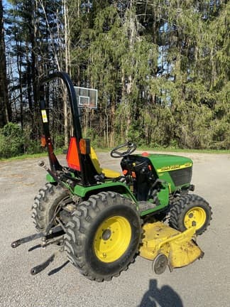 Image of John Deere 4100 equipment image 3