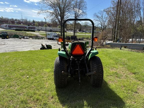 Image of John Deere 4200 equipment image 2