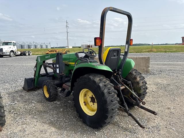 Image of John Deere 4200 equipment image 4