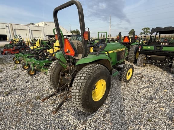 Image of John Deere 4200 equipment image 4