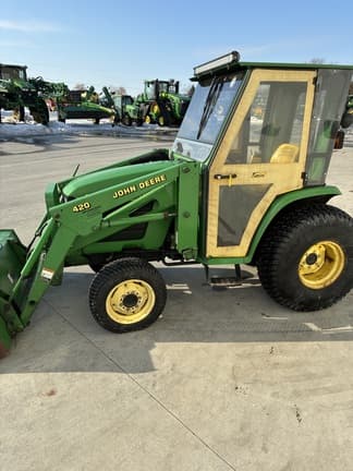 Image of John Deere 4200 equipment image 3