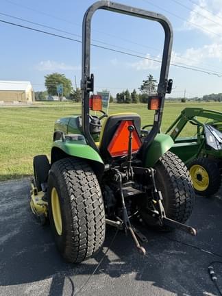 Image of John Deere 4200 equipment image 2