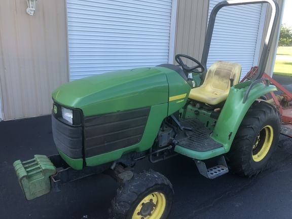 Main image John Deere 4200