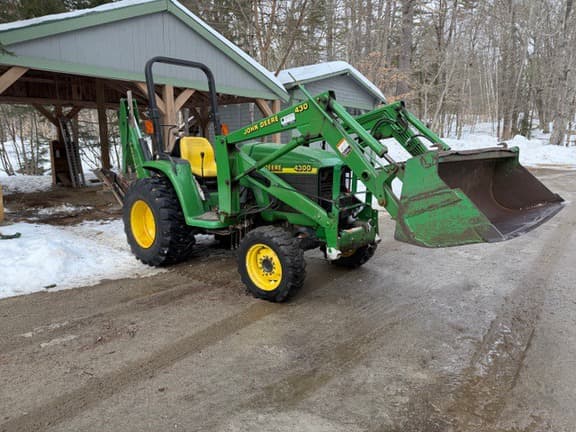 Image of John Deere 4300 equipment image 4