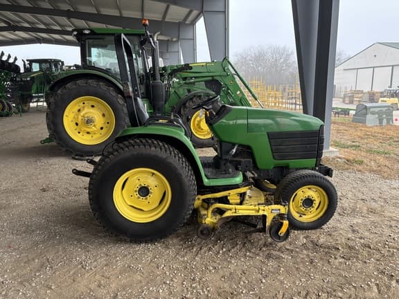 Image of John Deere 4400 equipment image 3