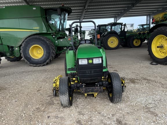 Image of John Deere 4400 equipment image 4