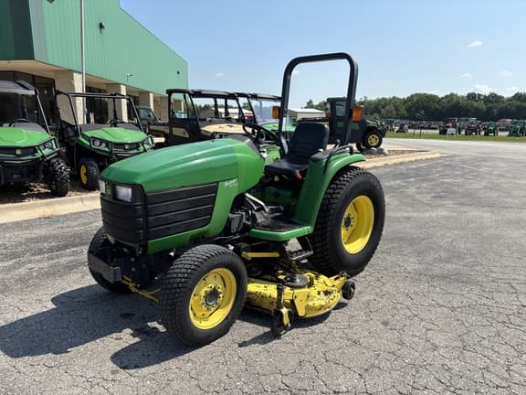 Image of John Deere 4400 equipment image 1