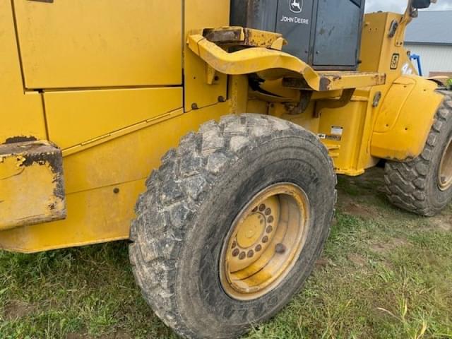 Image of John Deere 444H equipment image 3