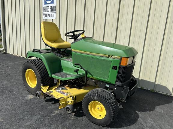 Image of John Deere 445 equipment image 4