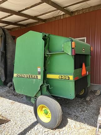 Image of John Deere 446 equipment image 1