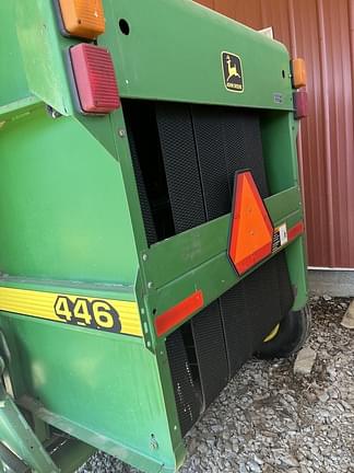 Image of John Deere 446 equipment image 2