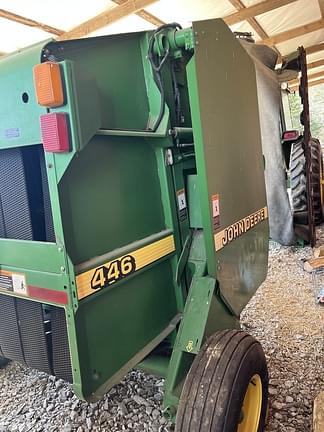 Image of John Deere 446 equipment image 3
