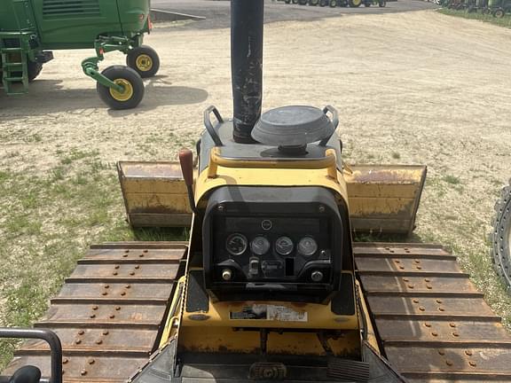 Image of John Deere 450H equipment image 4