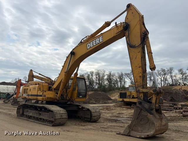 Image of John Deere 450LC equipment image 2