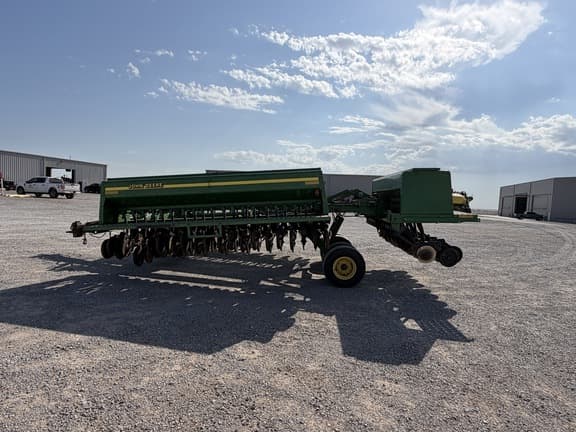 Image of John Deere 455 equipment image 1