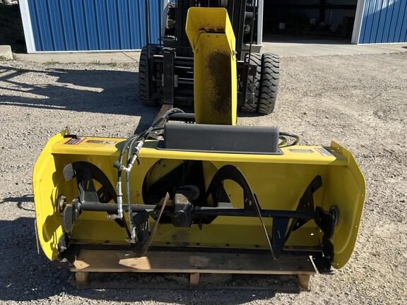 1999 John Deere 47" Snow Blower Equipment Image0