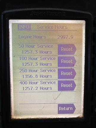 Image of John Deere 4700 equipment image 1