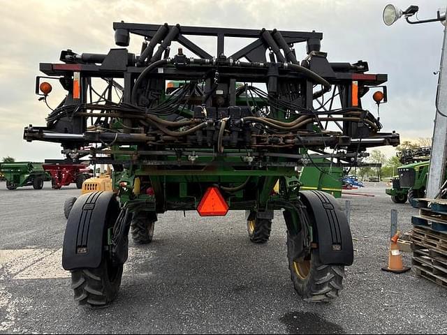 Image of John Deere 4700 equipment image 2