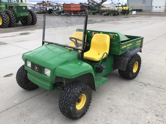 Main image John Deere Gator 4X2