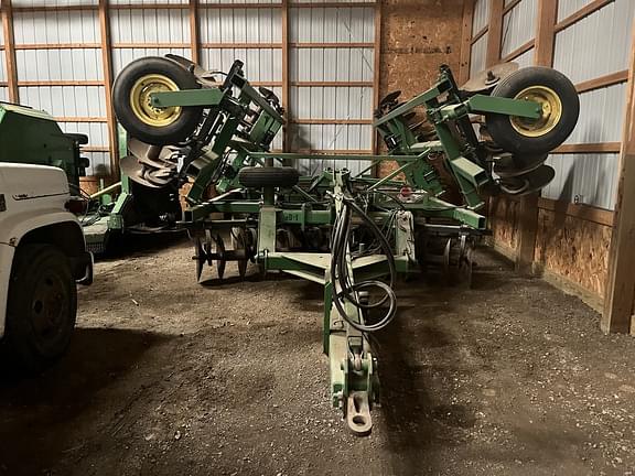 Image of John Deere 512 equipment image 1