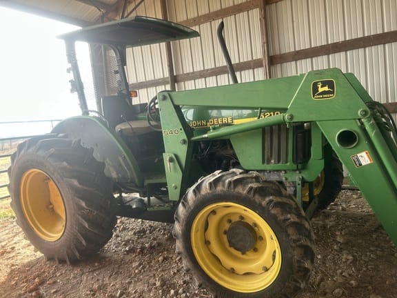 1999 John Deere 5210 Equipment Image0