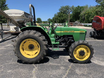 Main image John Deere 5210