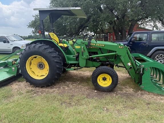 Image of John Deere 5310 equipment image 3
