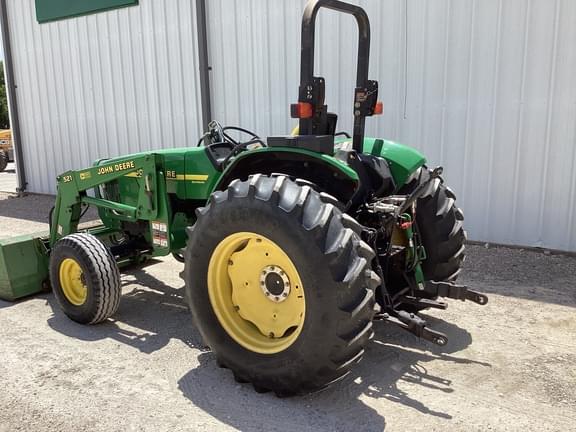 Image of John Deere 5310 equipment image 2