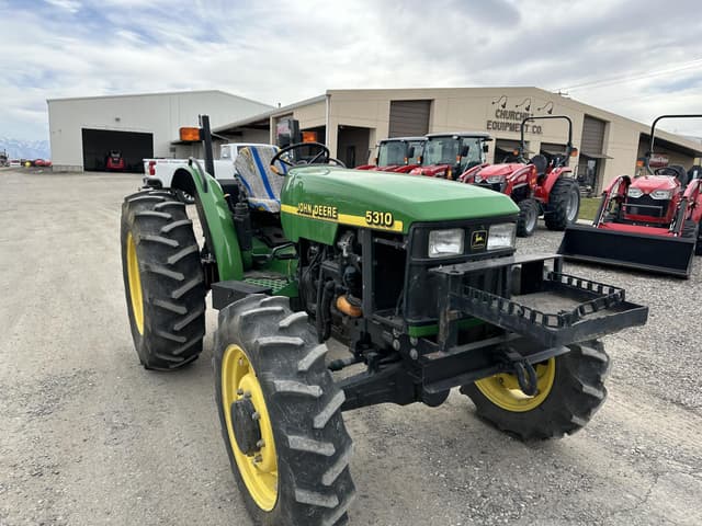 Image of John Deere 5310 equipment image 3