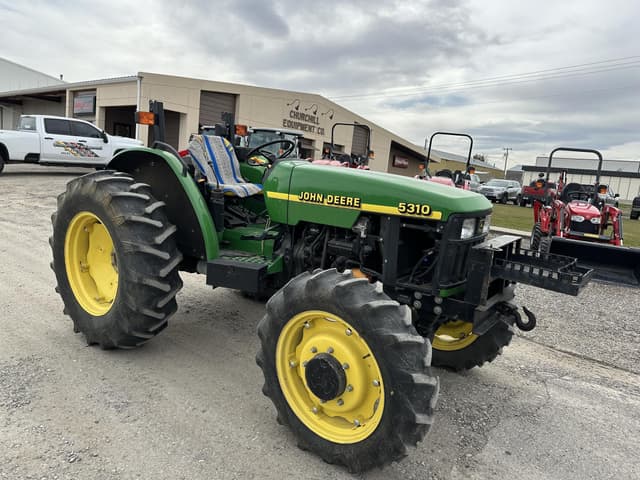 Image of John Deere 5310 equipment image 2