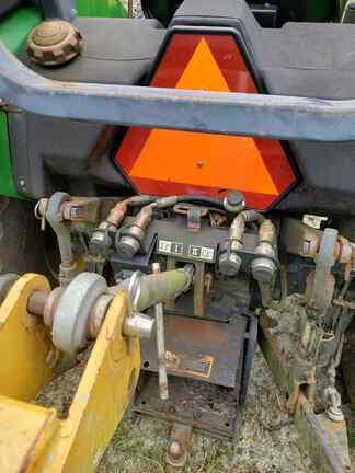 Image of John Deere 5310 equipment image 1