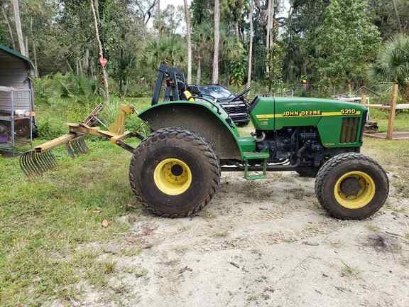1999 John Deere 5310 Equipment Image0