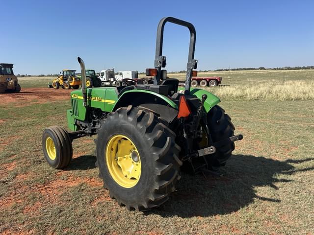 Image of John Deere 5310 equipment image 2