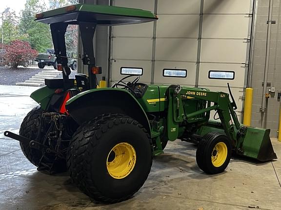 Image of John Deere 5310 equipment image 3