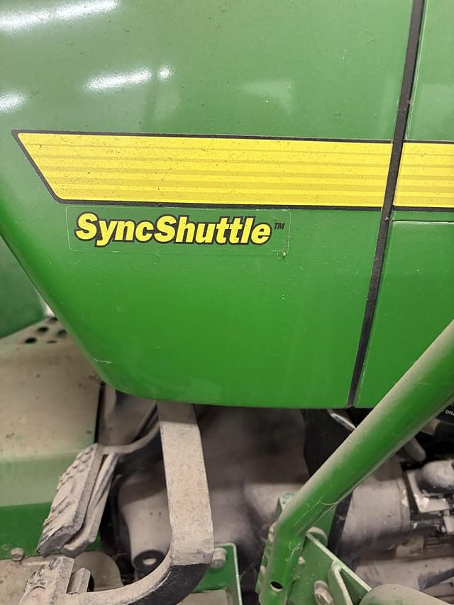 Image of John Deere 5410 equipment image 3