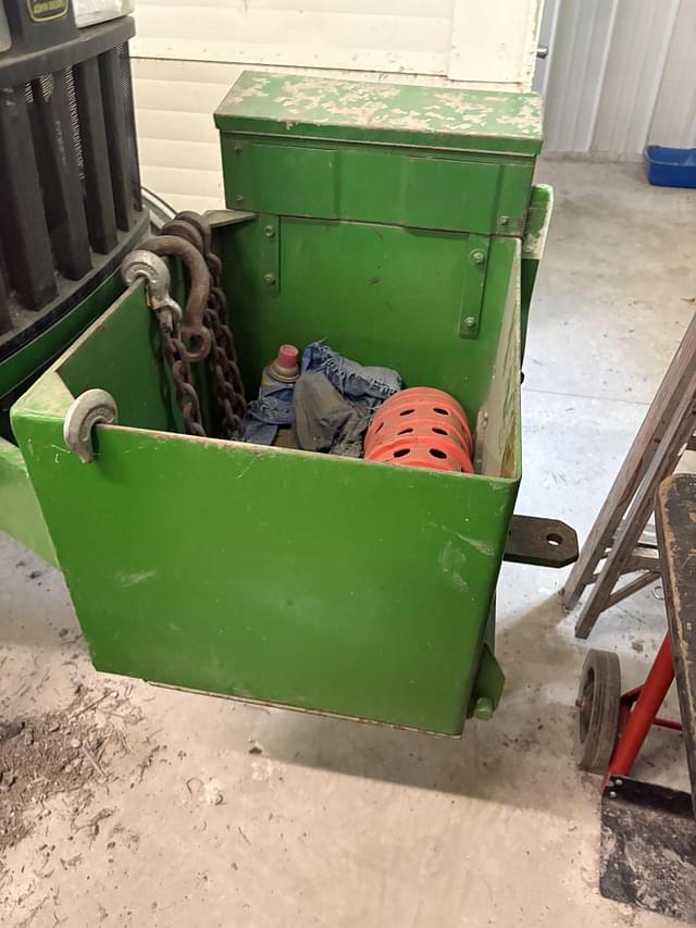 Image of John Deere 5410 equipment image 1