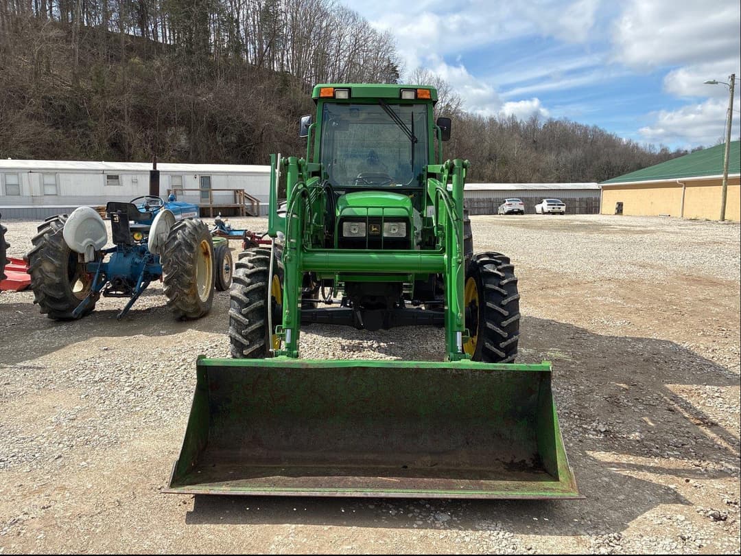 Image of John Deere 5410 Image 1