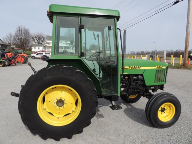 Image of John Deere 5410 equipment image 3