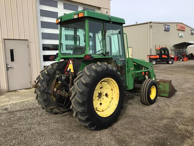 Image of John Deere 5410 equipment image 4