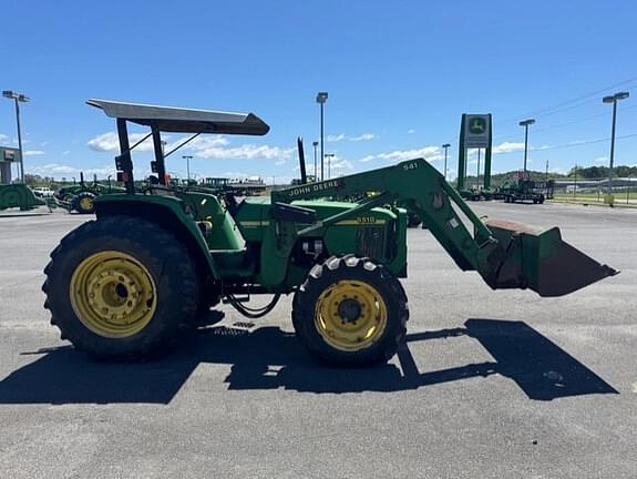 Image of John Deere 5510 equipment image 4