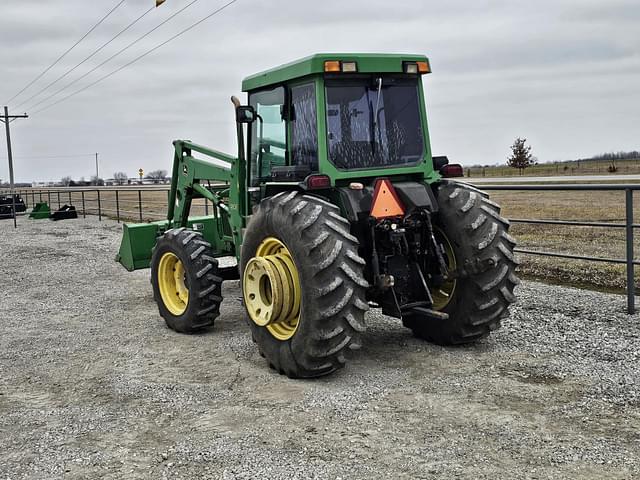 Image of John Deere 5510 equipment image 3