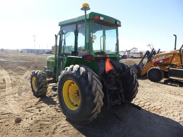 Image of John Deere 5510 equipment image 3