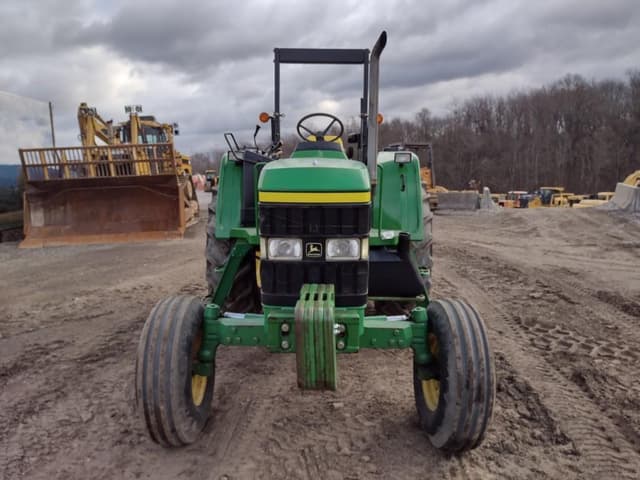 Image of John Deere 6210 equipment image 1