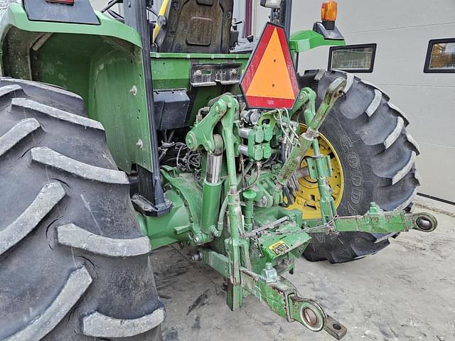 Image of John Deere 6310 equipment image 4