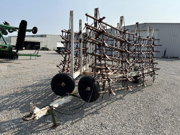 1999 John Deere 637 Equipment Image0