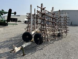 1999 John Deere 637 Image