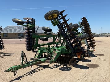 Main image John Deere 637