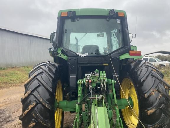 Image of John Deere 6410 equipment image 2