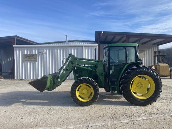 Image of John Deere 6410 equipment image 1