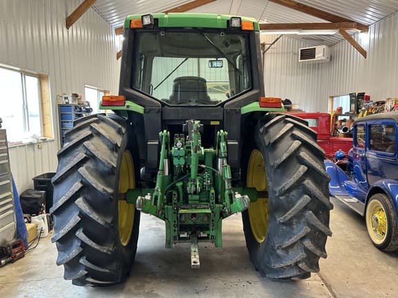 Image of John Deere 6410 equipment image 4